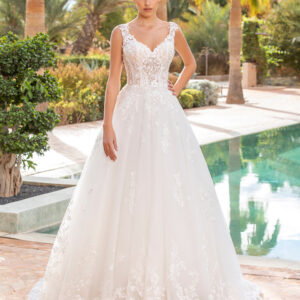 Robes de mariée chez Marque Moda Sposa à Nice