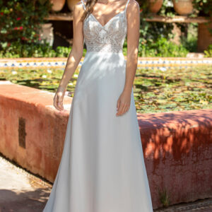 Robes de mariée Bom chez le magasin Moda Sposa à Nice.