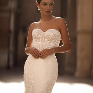 Robes de Mariée de la marque Selestia chez Moda Sposa