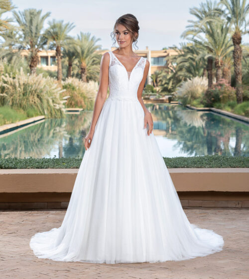 Robes de mariée chez Marque Moda Sposa à Nice