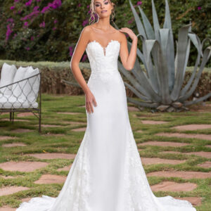 Robes de mariée chez Marque Moda Sposa à Nice