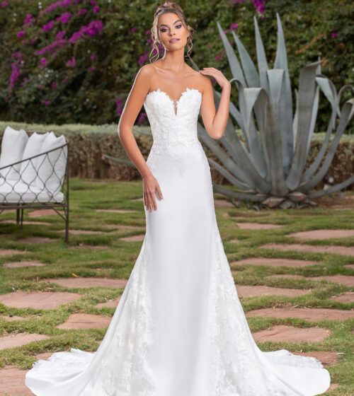 Robes de mariée chez Marque Moda Sposa à Nice